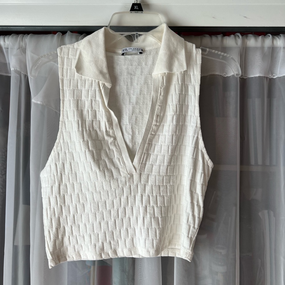 NWOT Zara tank w/ Collar